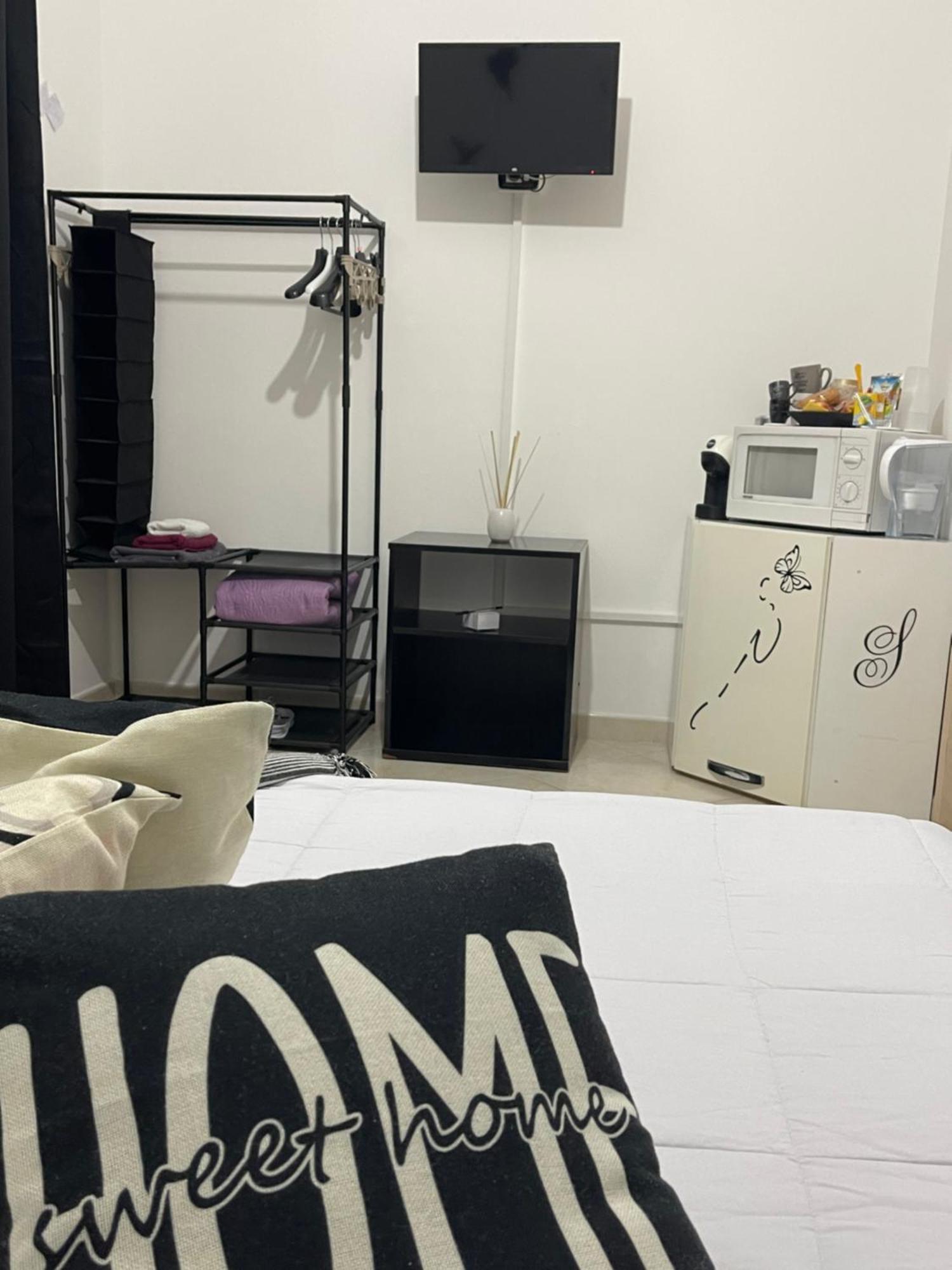 Camere Aeroporto Cagliari Elmas Zewnętrze zdjęcie